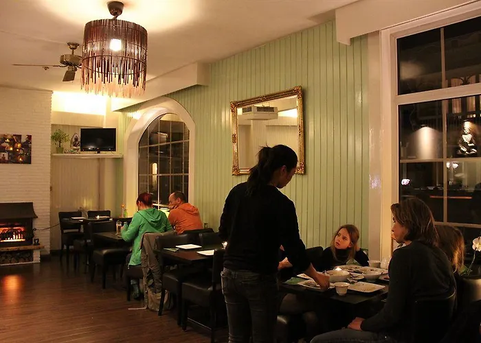 New Scheveningen Hotel 2*