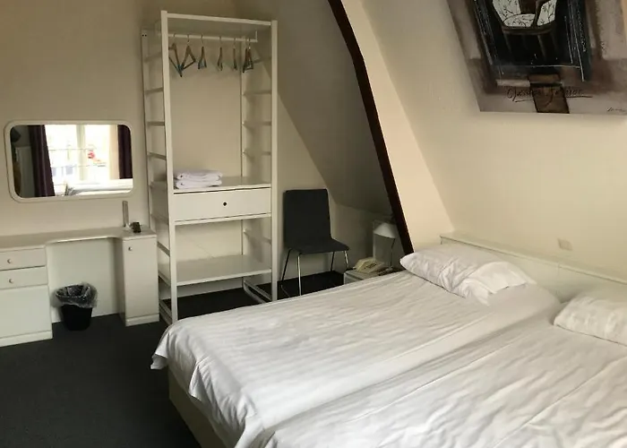 Hotel New Scheveningen 2*