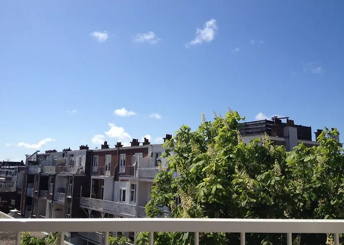 New Scheveningen Hotel 2*