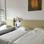 Hotel New Scheveningen 2*