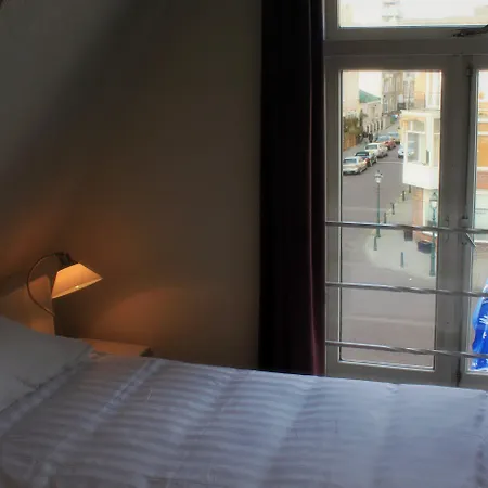 Hotel New Scheveningen 2*