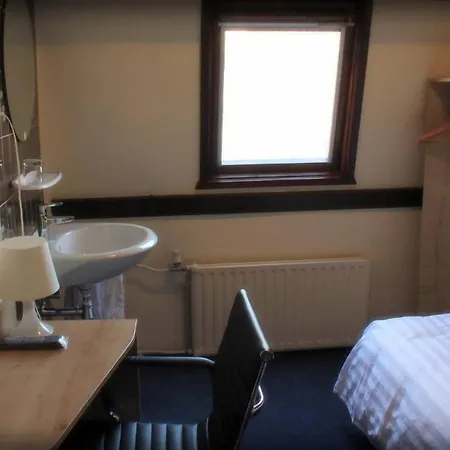 New Scheveningen Hotel 2*