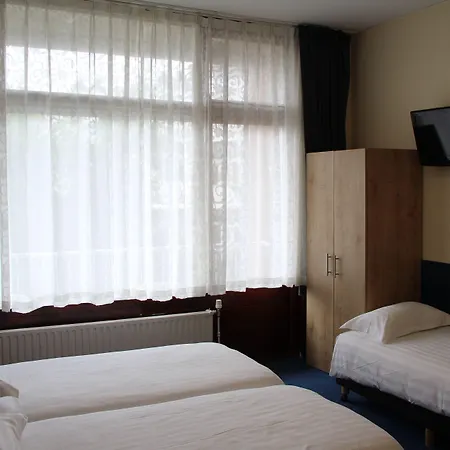מלון New Scheveningen 2*