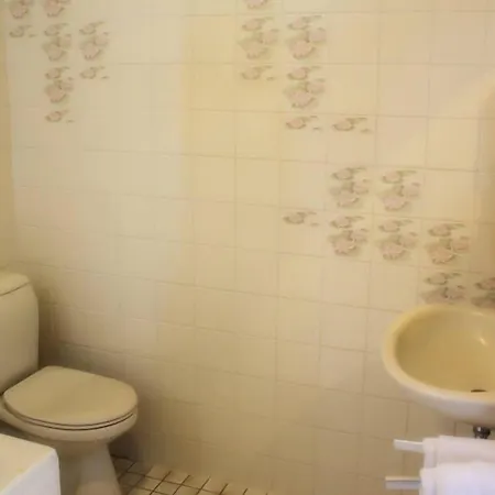 Hotel New Scheveningen 2*