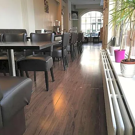 Hotell New Scheveningen 2*
