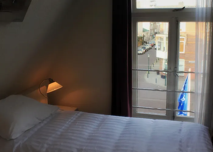 Hotel New Scheveningen 2*