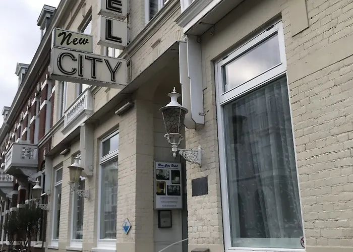 Hotel New Scheveningen 2*