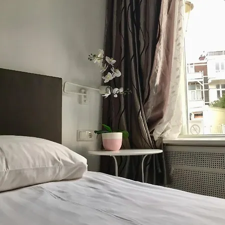 New Scheveningen Отель