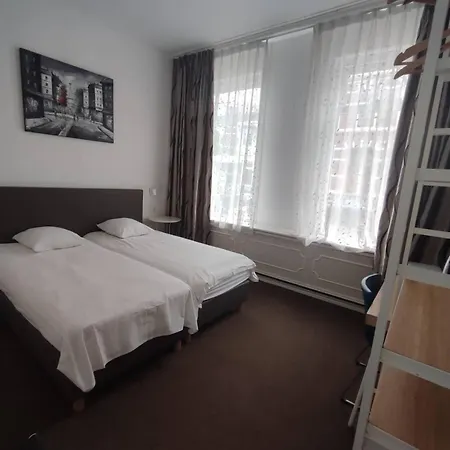 New Scheveningen Отель