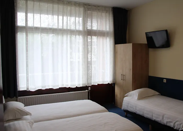 Hotel New Scheveningen 2*